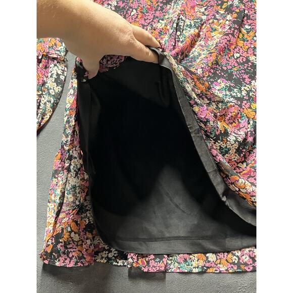Vince Camuto Dress Woman’s Sz XS Multicolor Floral Lightweight Three Tier Mini - Picture 8 of 13